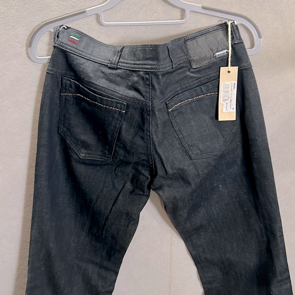 NWT - Diesel Jeans 28 Long 32